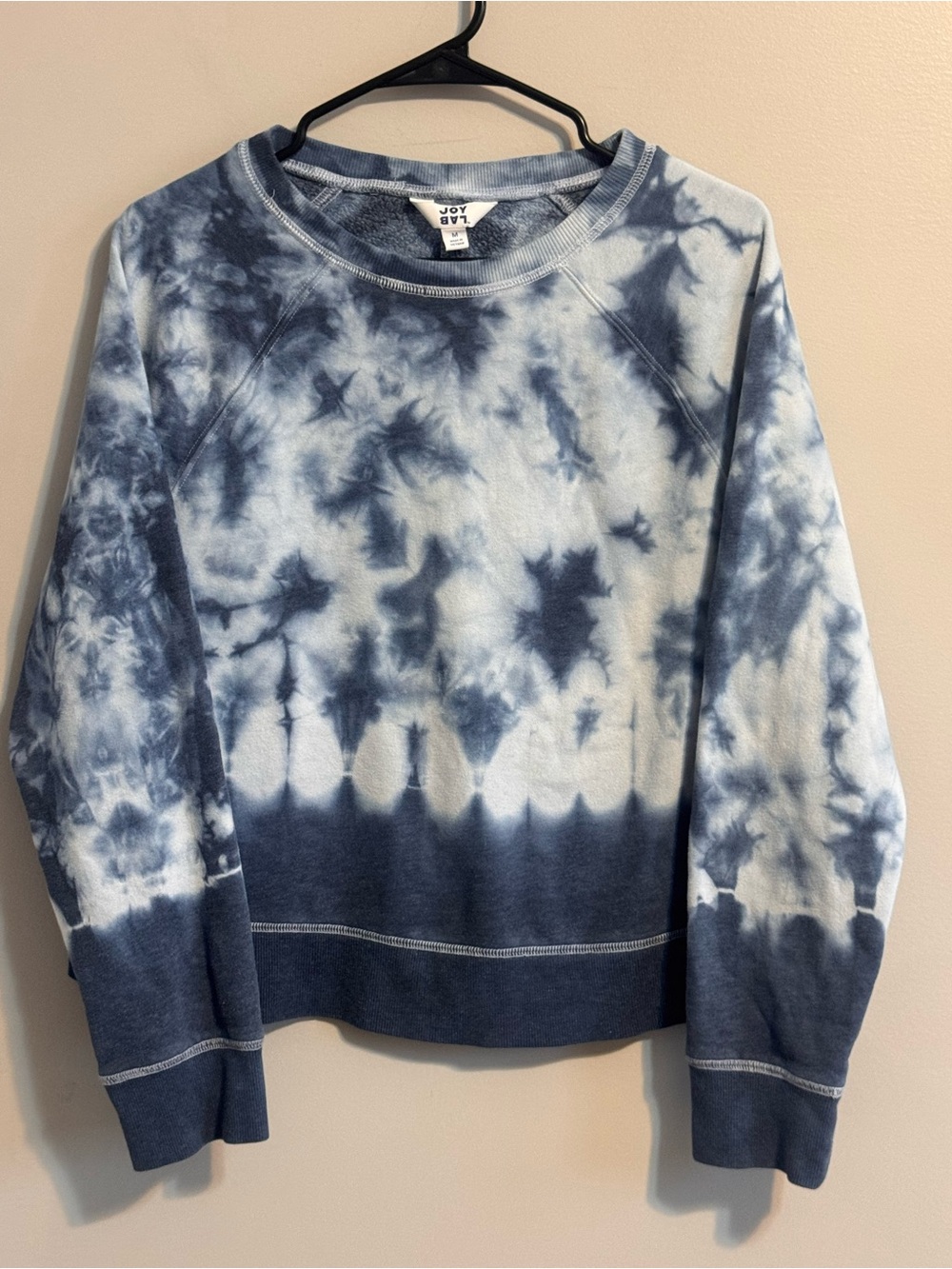 JoyLab Women’s Medium Blue Tie Dye Cropped Crewneck Sweatshirt Athleisure